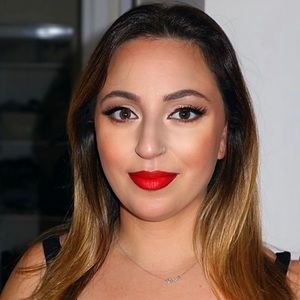 Meet your Posher, Lauriane